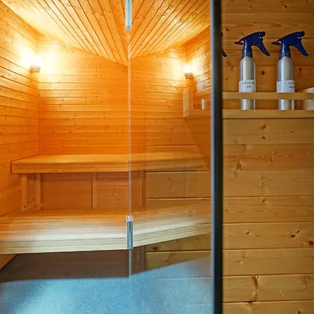 Holiday home Bedecked In Vielsalm With Sauna, Cleaning Included Petit-Thier