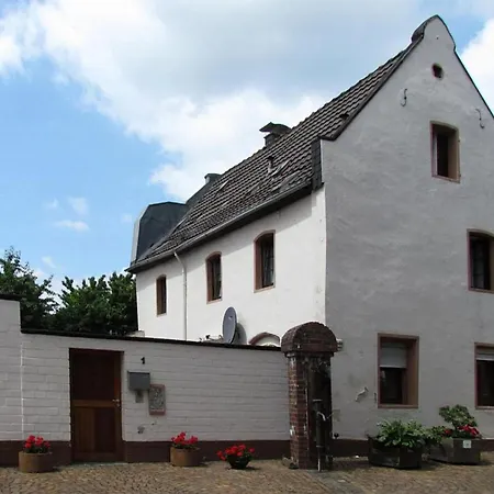 In Vielsalm With Sauna, Cleaning Included Casa vacanze Petit-Thier